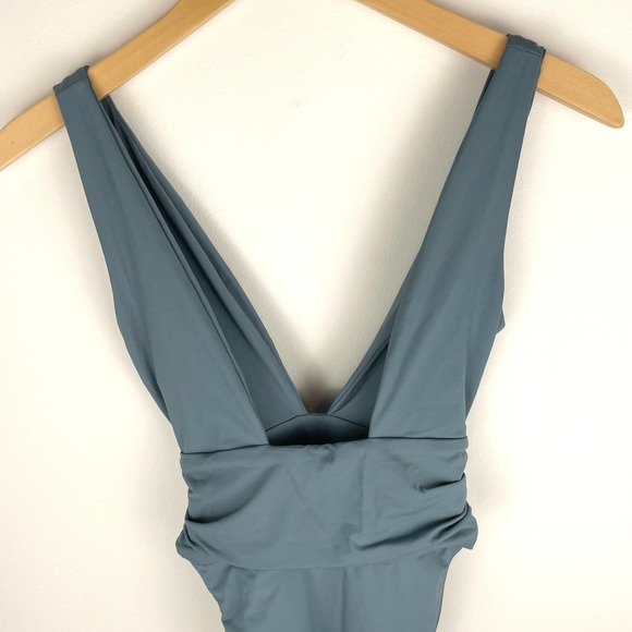 L*SPACE X Hanna Montazami Penelope One Piece Swimsuit Slated Glass Small New - Picture 10 of 15